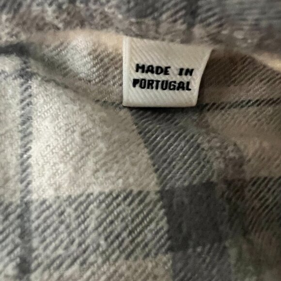 Billy Reid Gray Plaid Casual Button Down Shirt - Picture 9 of 10